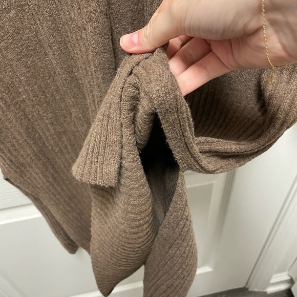 GAP MATERNITY Henley Midi Sweater Dress - Picture 9 of 12